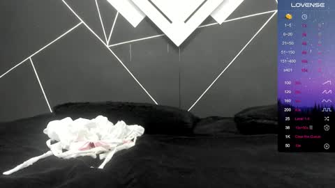 Snapshot of noahlafforet chatting on 12.05.24 noahlafforet online show from 12.05.24