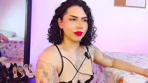 noahmonroe_11 online show from 11.23.25