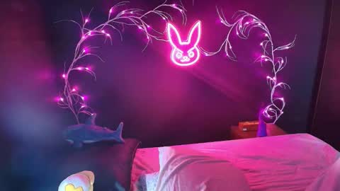 Snapshot of noahxtar chatting on 11.13.25 Noah Xtar online show from 11.13.25