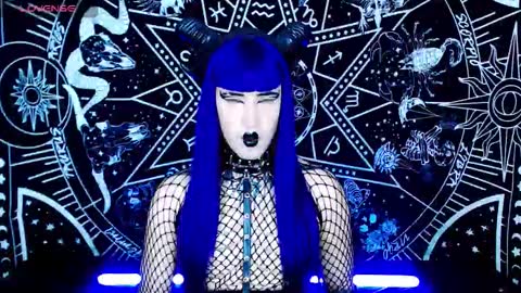 caroline online show from 10.02.25