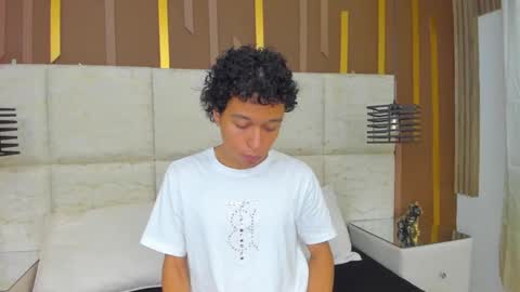 NobaCortez online show from 04.14.26