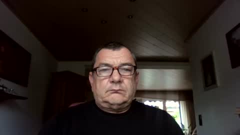 nobbie44 online show from 09.23.25