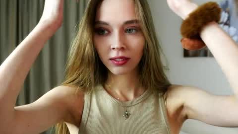 Snapshot of nobukohittle chatting on 03.29.26 Emmy online show from 03.29.26