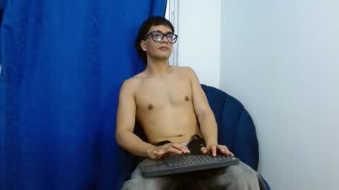 noel_daven online show from 10.03.25