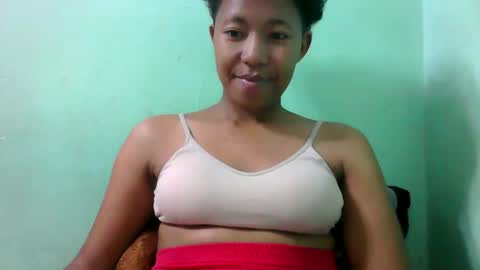 Snapshot of noellah chatting on 09.28.25 noellah online show from 09.28.25