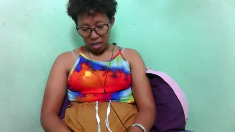 noellah online show from 11.11.25