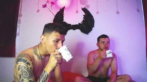 noha_and_iam1 online show from 03.12.26