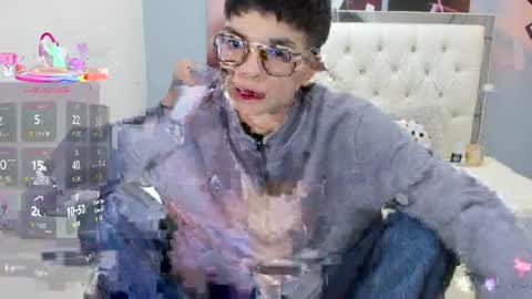 Snapshot of noha_scott chatting on 04.22.26 Noha Scott online show from 04.22.26