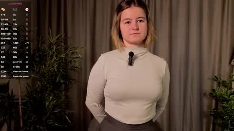 Anna online show from 09.21.25