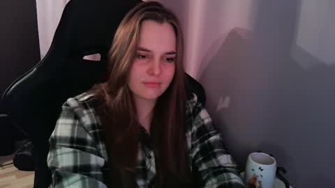 Snapshot of noir_ember_ chatting on 10.17.25 noir_ember_ online show from 10.17.25