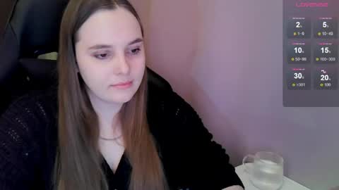 noir_ember_ online show from 04.21.26