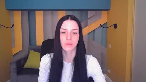 NoirDiva online show from 03.23.26