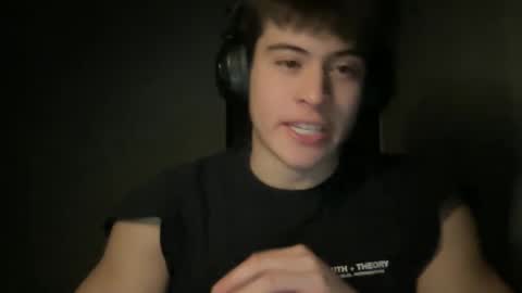 Snapshot of nokiamonkey chatting on 12.15.24 nokiamonkey online show from 12.15.24