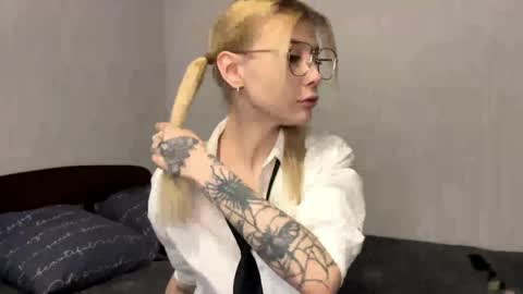 Sofia online show from 05.18.26
