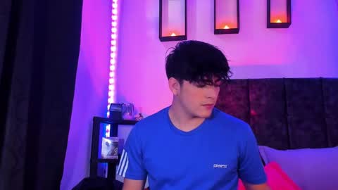 Snapshot of nolan_twink chatting on 10.30.25 Nolan online show from 10.30.25