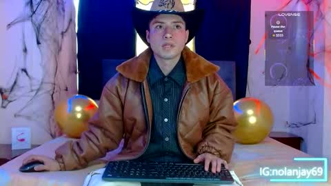 Snapshot of nolanjay chatting on 10.10.25 NolanJay69 online show from 10.10.25