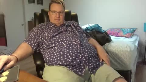 Snapshot of nolanvalenciax chatting on 02.19.26 Nolan online show from 02.19.26