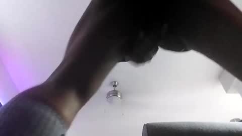 nomnom1970 online show from 02.09.25