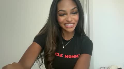 Snapshot of noodsovernudes chatting on 02.22.26 NoodsOverNudes online show from 02.22.26