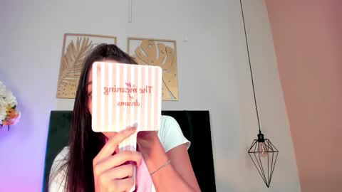 Nora Da Silva online show from 03.20.26