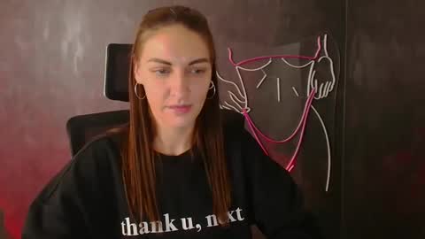 Nora online show from 09.26.25