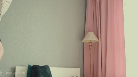 Eva online show from 03.04.25