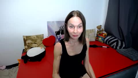 Nora online show from 09.16.25