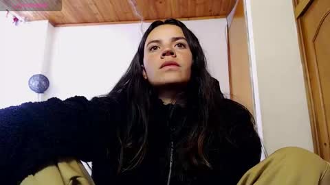 Snapshot of noreen_ chatting on 10.30.25 noreen_ online show from 10.30.25