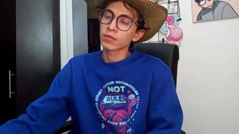 Snapshot of norehg__ chatting on 09.16.25 Norehg online show from 09.16.25