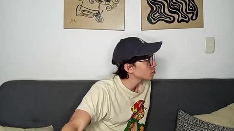 Snapshot of norehg__ chatting on 10.01.25 Norehg online show from 10.01.25