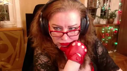 miss Tress online show from 09.28.25
