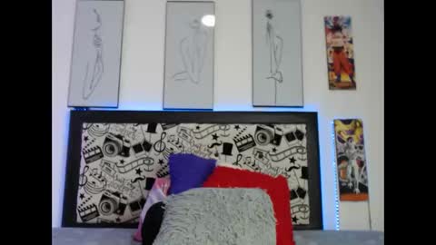 Snapshot of normaa22 chatting on 11.14.25 Norma online show from 11.14.25