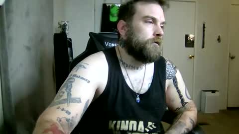 Snapshot of norsirish chatting on 11.16.25 norsirish online show from 11.16.25