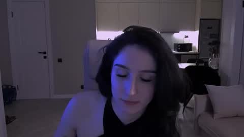 Hazel online show from 11.24.25