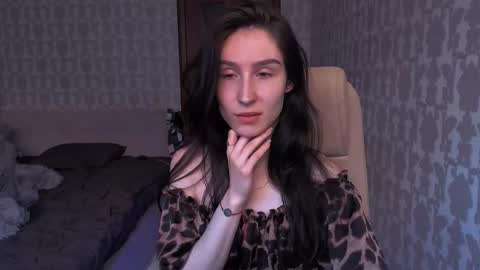 Hazel online show from 03.25.26