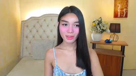 Snapshot of notaestheticallykyline chatting on 12.19.24 Kyline online show from 12.19.24