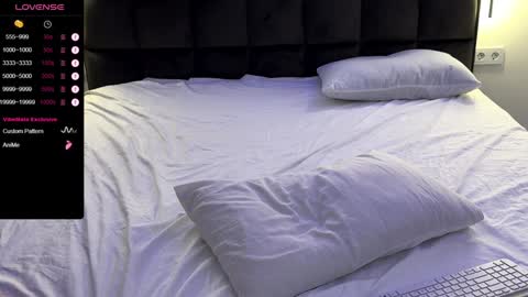 Goldie online show from 01.27.25