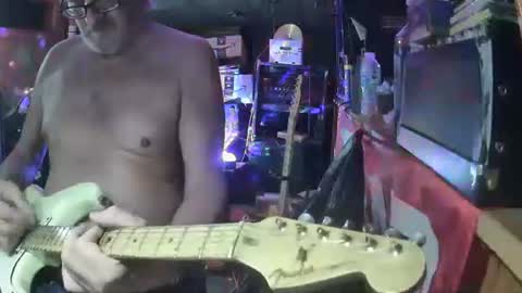 notflamingfart online show from 04.24.26