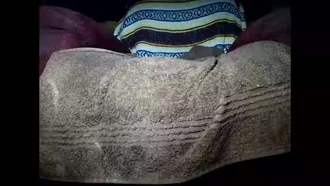 Snapshot of nottoobored chatting on 11.06.25 nottoobored online show from 11.06.25