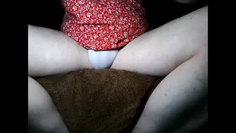 Snapshot of nottoobored chatting on 11.07.25 nottoobored online show from 11.07.25