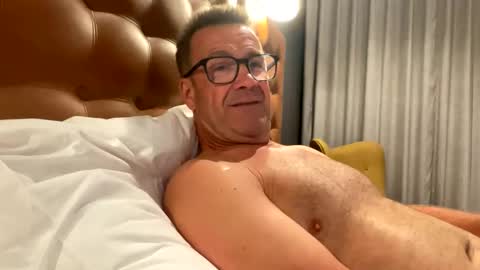 Nottsaust online show from 03.10.26