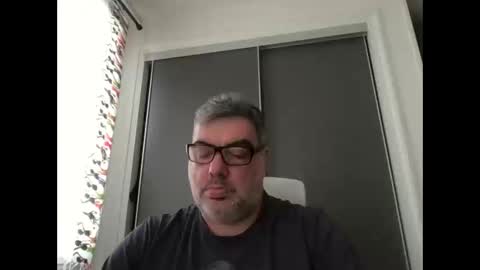 Snapshot of nounoursss974 chatting on 01.26.25 sweet bear online show from 01.26.25