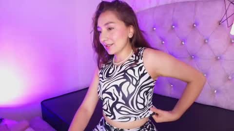 Snapshot of nova_30 chatting on 03.02.26 V A L E R Y online show from 03.02.26