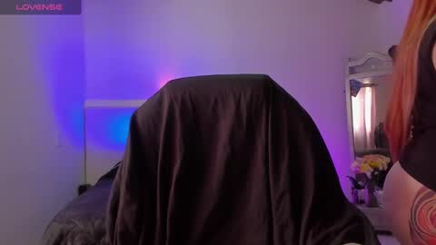 Snapshot of nova_gara chatting on 02.24.25 s online show from 02.24.25