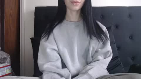 Snapshot of novafrey chatting on 11.09.25 Olivia online show from 11.09.25