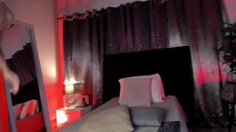 Nova online show from 04.05.26