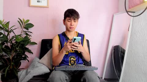 NovayBrian online show from 01.03.25