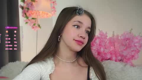 Snapshot of now_you_know chatting on 10.02.25 Dina online show from 10.02.25