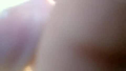 Snapshot of nowciu chatting on 11.04.25 nowciu online show from 11.04.25