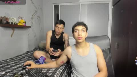 Snapshot of noxx_stark chatting on 09.21.25 Noxx online show from 09.21.25